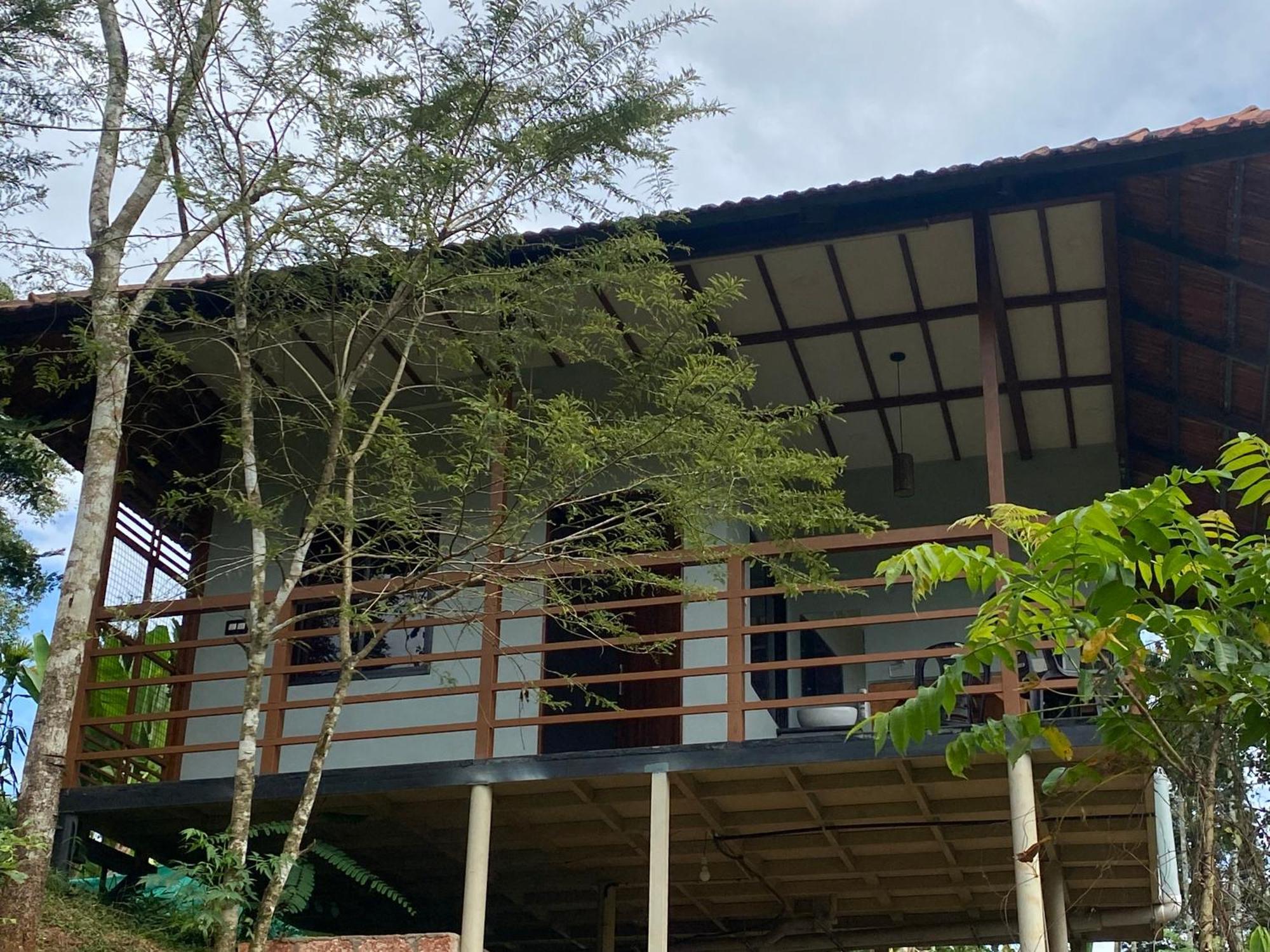 Happydays Hut Villa Mananthavady Buitenkant foto
